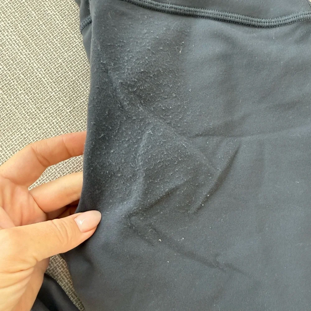 ALO Yoga Graphite Leggings. Size xs-s - Picture 4 of 9